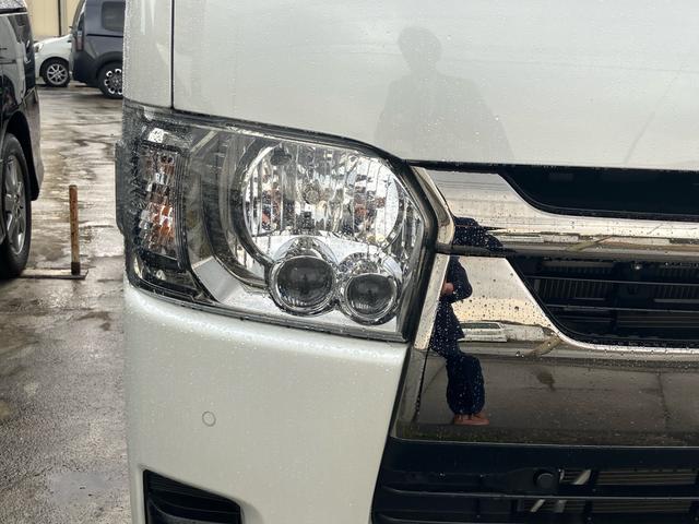 ハイエースバン スーパーＧＬ　ダークプライムＩＩ　ロングボディディーゼルターボ　デジタルインナーミラー　バックカメラ　ＥＴＣ　ドライブレコーダー　ディーゼル車　インテリジェントキー　衝突被害軽減システム　レーンアシスト（7枚目）