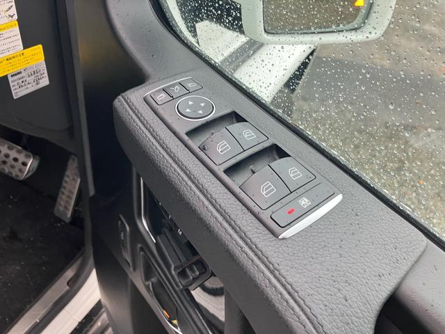 Gクラス G350d AMG20インチ AMGキャリパー サンルーフ スモーク ナビ TVキット バックモニター ETC ドラブレコーダー ティーゼル車バッテリー新品(27枚目)