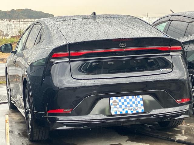 プリウス Z ブラインドスポットモニター モデリスタエアロ ナビ バックカメラ スマートキー プッシュスタート アイドリングストップ LEDヘッドランプ パワーシート シートヒーター 置くだけ充電(9枚目)