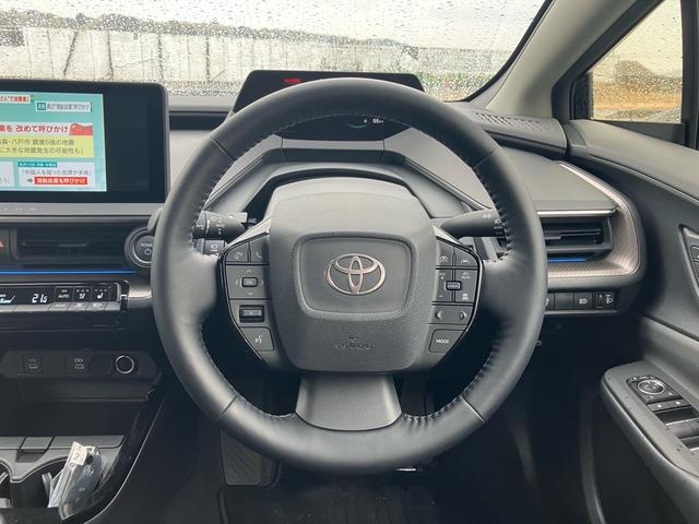 プリウス Z ブラインドスポットモニター モデリスタエアロ ナビ バックカメラ スマートキー プッシュスタート アイドリングストップ LEDヘッドランプ パワーシート シートヒーター 置くだけ充電(26枚目)