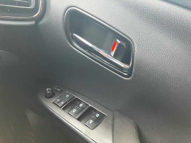 プリウスPHV S GRスポーツ ナビ バックカメラ ETC プッシュスタート(32枚目)