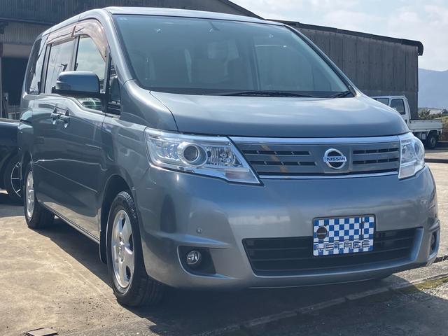 セレナ ２０Ｇ　ナビ　テレビ　バックモニター　コーナーセンサー　ＥＴＣ　両側電動スライドドア　１００Ｖ電源　ＵＳＢ　キーレスエントリー　オートライト（3枚目）