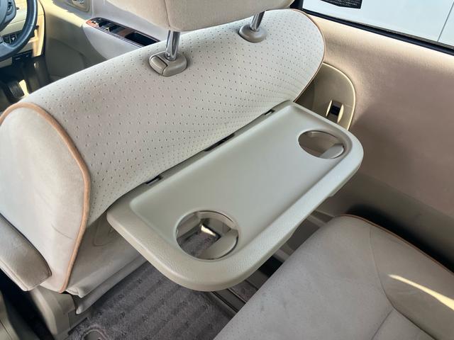 セレナ ２０Ｇ　ナビ　テレビ　バックモニター　コーナーセンサー　ＥＴＣ　両側電動スライドドア　１００Ｖ電源　ＵＳＢ　キーレスエントリー　オートライト（34枚目）