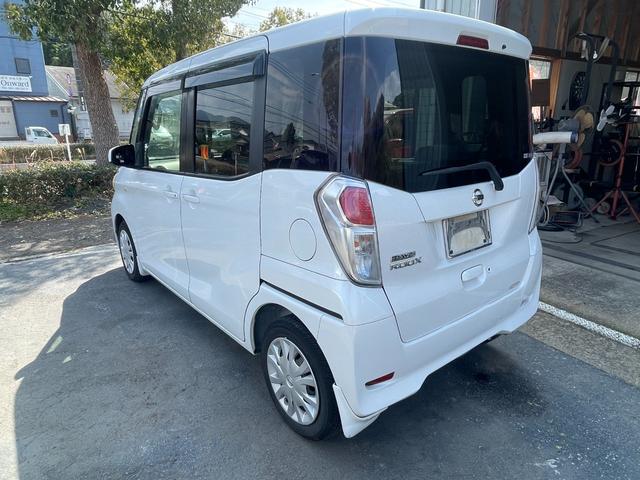 デイズルークス 　Ｘ　福祉車両　助手席電動スライドアップ　全方位カメラ　電動スライドドア　スマートキー＆プッシュスタート　ドライブレコーダー（11枚目）