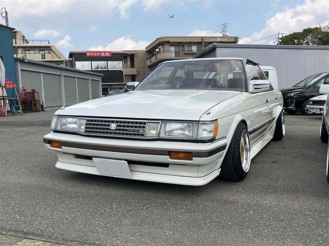 マークII 　グランデリミテッド　ツインカム２４　車高調　ナニワステンタコ足　オーバーフェンダー車幅公認　デジパネ　１４インチアルミホイール　５速ＭＴ　パワーシート（12枚目）