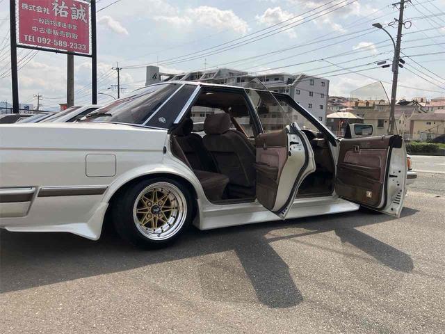 マークII 　グランデリミテッド　ツインカム２４　車高調　ナニワステンタコ足　オーバーフェンダー車幅公認　デジパネ　１４インチアルミホイール　５速ＭＴ　パワーシート（16枚目）