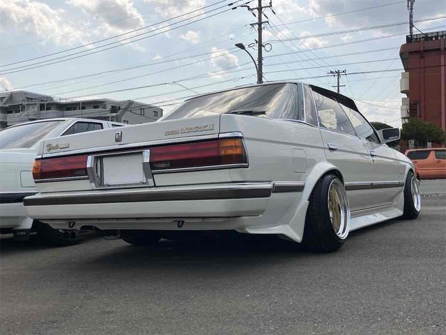 マークII 　グランデリミテッド　ツインカム２４　車高調　ナニワステンタコ足　オーバーフェンダー車幅公認　デジパネ　１４インチアルミホイール　５速ＭＴ　パワーシート（24枚目）