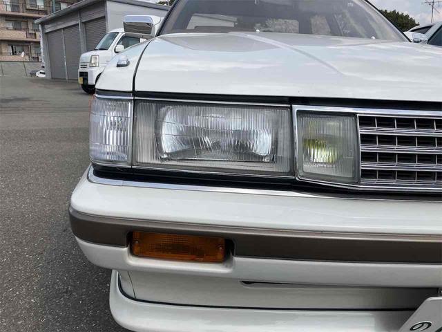 マークII 　グランデリミテッド　ツインカム２４　車高調　ナニワステンタコ足　オーバーフェンダー車幅公認　デジパネ　１４インチアルミホイール　５速ＭＴ　パワーシート（36枚目）