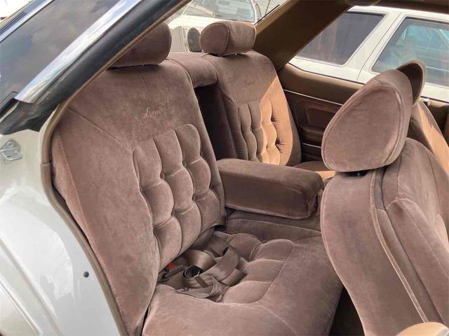 マークII 　グランデリミテッド　ツインカム２４　車高調　ナニワステンタコ足　オーバーフェンダー車幅公認　デジパネ　１４インチアルミホイール　５速ＭＴ　パワーシート（53枚目）