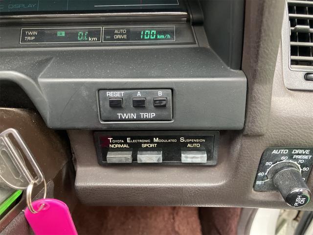 ソアラ ３．０ＧＴ　ＴＤ０５ツインターボ　車高調　インタークーラー　オイルクーラー　追加インジェクター　ブーストコントローラー　強化クラッチ　トラスト大川ソアラ仕様　ＥＴＣ　ＭＴ　ターボ　アルミホイール（48枚目）