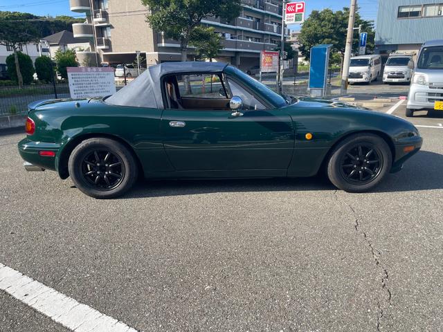 ユーノスロードスター Ｖスペシャル　全塗装＆幌交換　Ｔベル交換渡し　助手席＆ダッシュ補修済　オーリンズ車高調　タコ足＆マフラー　ＨＫＳパワーフロー　ワタナベ１４インチホイール　　ＡＲＣエアーインテークチャンバー　　サイドバー付ロールバー（18枚目）