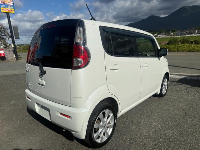 モコ Ｘ　ポリマーコート　内装クリーニング済み　禁煙車　プッシュスタート　社外ＳＤナビ　フルセグＴＶ　ＤＶＤ再生可　Ｂｌｕｅｔｏｏｔｈオーディオ　エンジンオイル　オイルエレメント　ブレーキフルード交換整備済み（21枚目）