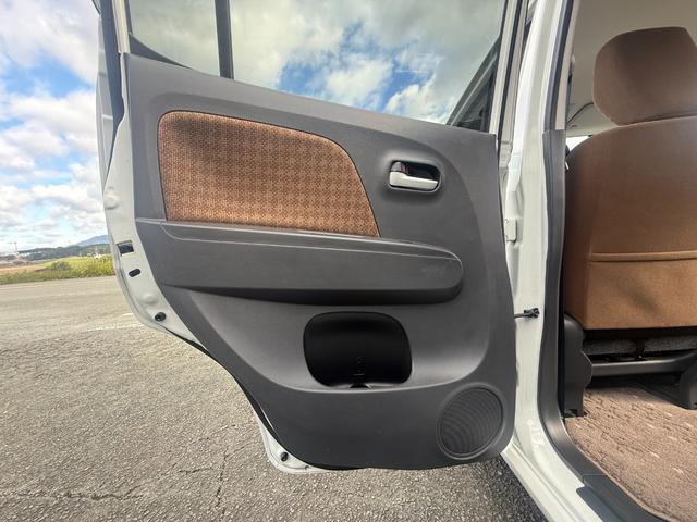 モコ Ｘ　ポリマーコート　内装クリーニング済み　禁煙車　プッシュスタート　社外ＳＤナビ　フルセグＴＶ　ＤＶＤ再生可　Ｂｌｕｅｔｏｏｔｈオーディオ　エンジンオイル　オイルエレメント　ブレーキフルード交換整備済み（36枚目）