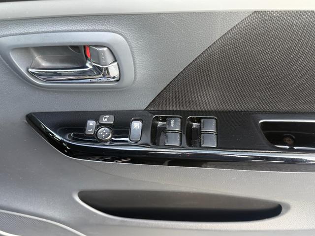 ワゴンRスティングレー X ポリマーコート 内装クリーニング済み プッシュスタート ETC 社外SDナビ フルセグTV DVD再生可 Bluetoothオーディオ エンジンオイル オイルエレメント ブレーキフルード交換整備済み(33枚目)