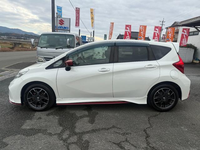 ノート ニスモ　ポリマーコート　内装クリーニング済み　社外ＬＥＤヘッドライト　純正ＳＤナビ　フルセグＴＶ　ＤＶＤ再生可　Ｂｌｕｅｔｏｏｔｈオーディオ　ＥＴＣ　バックカメラ　エンジンオイル　オイルエレメント交換整備済（15枚目）