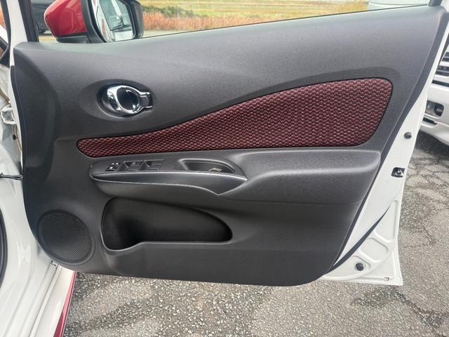 ノート ニスモ　ポリマーコート　内装クリーニング済み　社外ＬＥＤヘッドライト　純正ＳＤナビ　フルセグＴＶ　ＤＶＤ再生可　Ｂｌｕｅｔｏｏｔｈオーディオ　ＥＴＣ　バックカメラ　エンジンオイル　オイルエレメント交換整備済（20枚目）