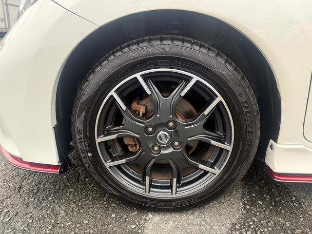 ノート ニスモ　ポリマーコート　内装クリーニング済み　社外ＬＥＤヘッドライト　純正ＳＤナビ　フルセグＴＶ　ＤＶＤ再生可　Ｂｌｕｅｔｏｏｔｈオーディオ　ＥＴＣ　バックカメラ　エンジンオイル　オイルエレメント交換整備済（34枚目）