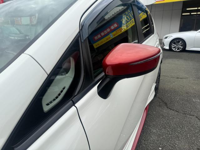 ノート ニスモ　ポリマーコート　内装クリーニング済み　社外ＬＥＤヘッドライト　純正ＳＤナビ　フルセグＴＶ　ＤＶＤ再生可　Ｂｌｕｅｔｏｏｔｈオーディオ　ＥＴＣ　バックカメラ　エンジンオイル　オイルエレメント交換整備済（39枚目）