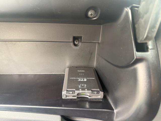 ノート ニスモ　ポリマーコート　内装クリーニング済み　社外ＬＥＤヘッドライト　純正ＳＤナビ　フルセグＴＶ　ＤＶＤ再生可　Ｂｌｕｅｔｏｏｔｈオーディオ　ＥＴＣ　バックカメラ　エンジンオイル　オイルエレメント交換整備済（42枚目）