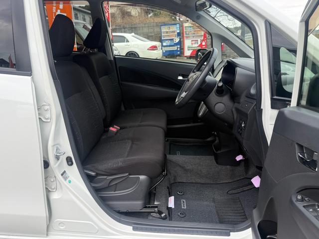 ムーヴ カスタム　Ｘリミテッド　ＳＡ　ポリマーコート　内装クリーニング済み　禁煙車　プッシュスタート　純正ナビ　ワンセグＴＶ　ＣＤ　バックカメラ　ＬＥＤヘッドライト　エンジンオイル　オイルエレメント　ブレーキフルード交換整備済み（6枚目）