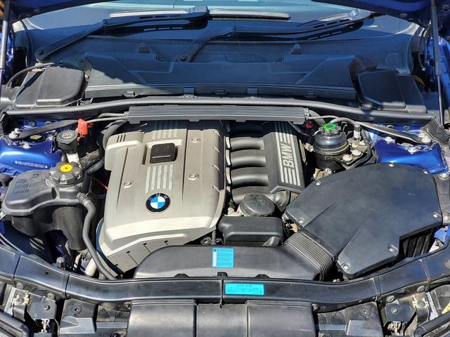 ３シリーズ ３２５ｉ　Ｍスポーツ　レムス４本出しマフラー　ＡＤＶＡＮ１８ＡＷ　エアロパーツ　レザーシート　バックカメラ　ＥＴＣ　ＨＩＤ　フォグ　プッシュスタートエンジン（34枚目）