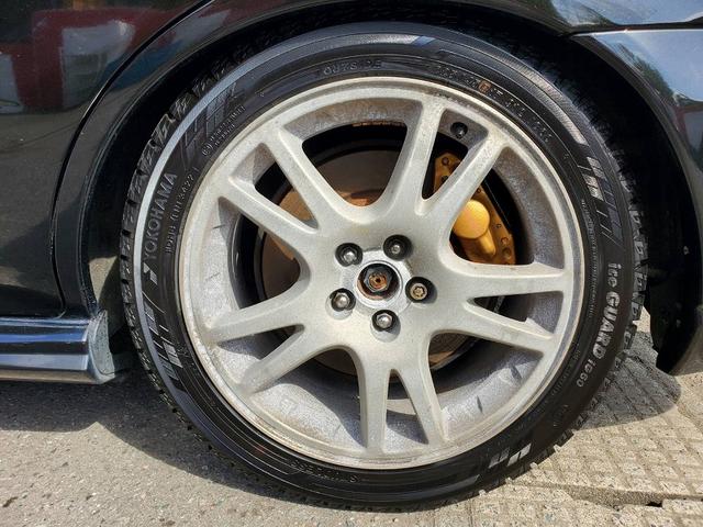 インプレッサ ＷＲＸ　ＳＴｉ　ＨＫＳ車高調　ブレンボキャリパー　大型リアウィング　ＨＩＤライト　ＥＴＣ（24枚目）