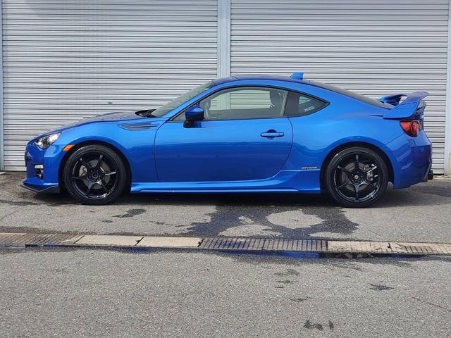 ＢＲＺ Ｓ　ＡＤＶＡＮ１８ＡＷ　ＨＫＳマフラー　Ｒマジックウィング　ＳＨＯＷＡ足回り　ＣＵＳＣＯタワーバー　ＢＬＩＴＺパイプ　ＳＴｉトレーリングリンク　エアロパーツ　バックカメラ　ワンオーナー　記録簿（5枚目）