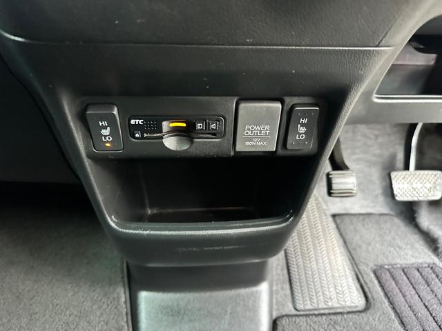 Ｎ－ＢＯＸカスタム Ｇ　ＳＳパッケージ　両側パワースライドドア　ＳＤナビ　フルセグ　Ｂｌｕｅｔｏｏｔｈ　ＤＶＤ再生　ＣＤ　バックカメラ　ＥＴＣ　ＨＩＤヘッドライト　フォグ　社外１５インチアルミ　電動格納ミラー　ベンチシート（43枚目）