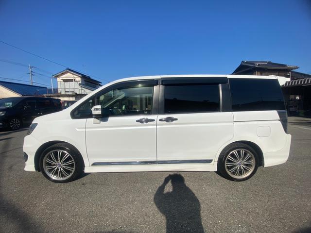 ステップワゴンスパーダ Z クールスピリット 両側パワースライドドア 9インチナビ フルセグ バックカメラ フリップダウンモニター 社外18インチアルミ HIDヘッドライト LEDフォグ スマートキー(6枚目)