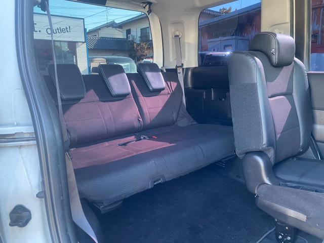 ステップワゴンスパーダ Z クールスピリット 両側パワースライドドア 9インチナビ フルセグ バックカメラ フリップダウンモニター 社外18インチアルミ HIDヘッドライト LEDフォグ スマートキー(16枚目)