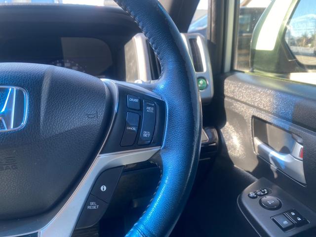 ステップワゴンスパーダ Z クールスピリット 両側パワースライドドア 9インチナビ フルセグ バックカメラ フリップダウンモニター 社外18インチアルミ HIDヘッドライト LEDフォグ スマートキー(25枚目)