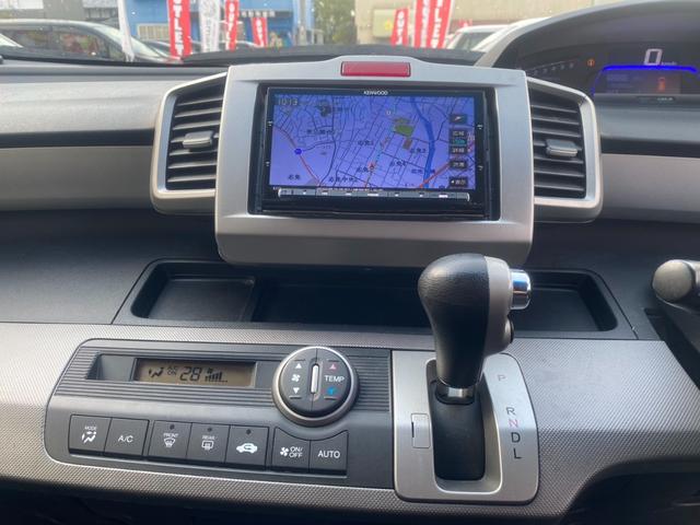 フリードハイブリッド ジャストセレクション パワースライドドア SDナビ フルセグ Bluetooth DVD再生 CD スマートキー HIDヘッドライト 社外15インチアルミ(19枚目)