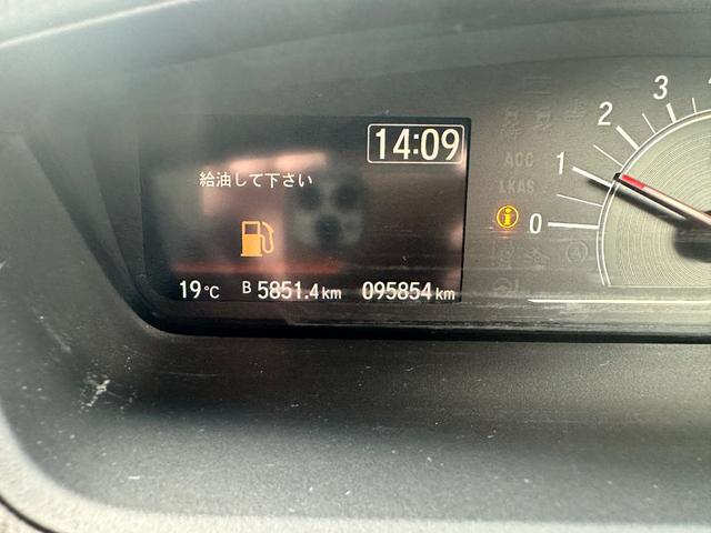 Ｎ－ＢＯＸ Ｇ・Ｌホンダセンシング　パワースライドドア　ＳＤナビ　フルセグ　Ｂｌｕｅｔｏｏｔｈ　ＤＶＤ再生　ＣＤ　バックカメラ　ＥＴＣ　ＬＥＤヘッドライト　クルーズコントロール　プッシュスタート　スマートキー（30枚目）