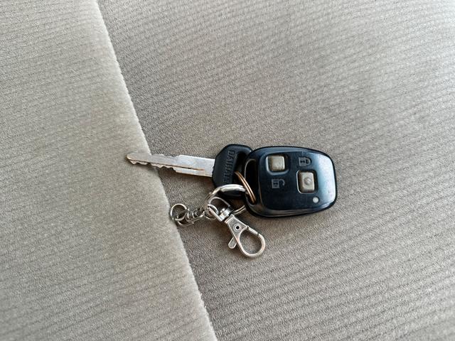 アトレーワゴン カスタムターボRS SDナビ フルセグ DVD再生 Bluetooth CD バックカメラ 前後ドラレコ HIDヘッドライト フォグ ベンチシート 純正アルミ キーレス(27枚目)