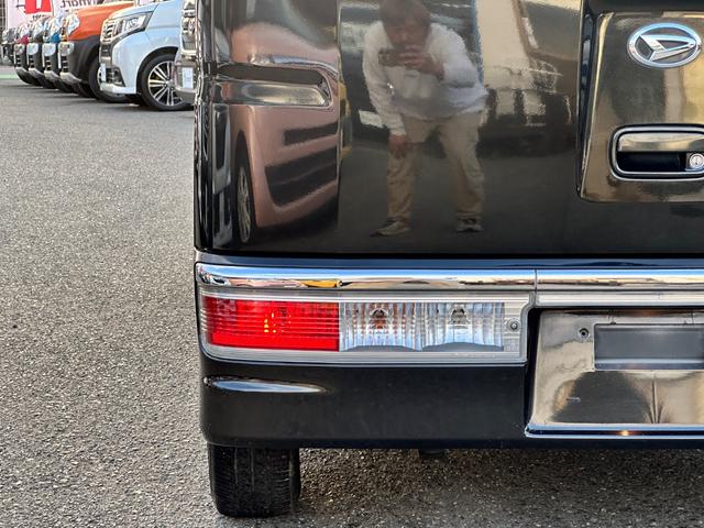 アトレーワゴン カスタムターボRS SDナビ フルセグ DVD再生 Bluetooth CD バックカメラ 前後ドラレコ HIDヘッドライト フォグ ベンチシート 純正アルミ キーレス(30枚目)