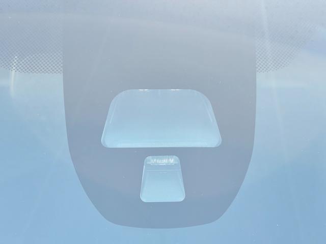 Ｎ－ＯＮＥ プレミアム　ナビ／フルセグ／ＤＶＤ再生／Ｂｌｕｅｔｏｏｔｈ／バックモニター／ＥＴＣ／プッシュスタート／スマートキー／オートライト／ＨＩＤヘッドライト／フロントフォグランプ／純正ＡＷ／盗難防止装置（37枚目）