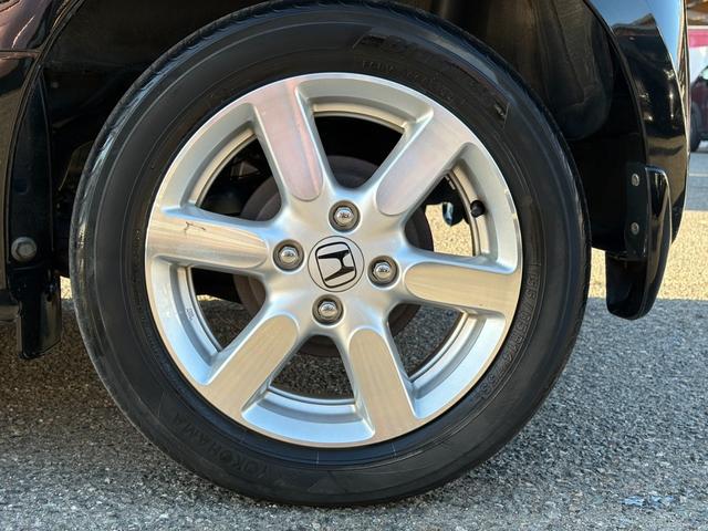 Ｎ－ＯＮＥ プレミアム　ナビ／フルセグ／ＤＶＤ再生／Ｂｌｕｅｔｏｏｔｈ／バックモニター／ＥＴＣ／プッシュスタート／スマートキー／オートライト／ＨＩＤヘッドライト／フロントフォグランプ／純正ＡＷ／盗難防止装置（40枚目）