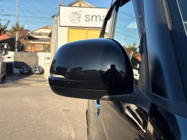 Ｎ－ＯＮＥ プレミアム　ナビ／フルセグ／ＤＶＤ再生／Ｂｌｕｅｔｏｏｔｈ／バックモニター／ＥＴＣ／プッシュスタート／スマートキー／オートライト／ＨＩＤヘッドライト／フロントフォグランプ／純正ＡＷ／盗難防止装置（42枚目）