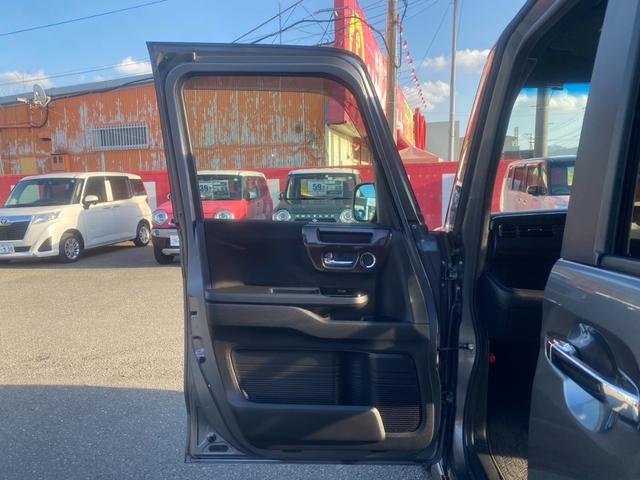 Ｎ－ＢＯＸカスタム Ｇ・Ｌホンダセンシング　ナビ／フルセグ／Ｂｌｕｅｔｏｏｔｈ／ＤＶＤ再生／ＥＴＣ／両側スライドドア片側電動／プッシュスタート／スマートキー／オートライト／ＬＥＤヘッドライト／フロントフォグランプ／純正ＡＷ／衝突被害軽減システム（20枚目）