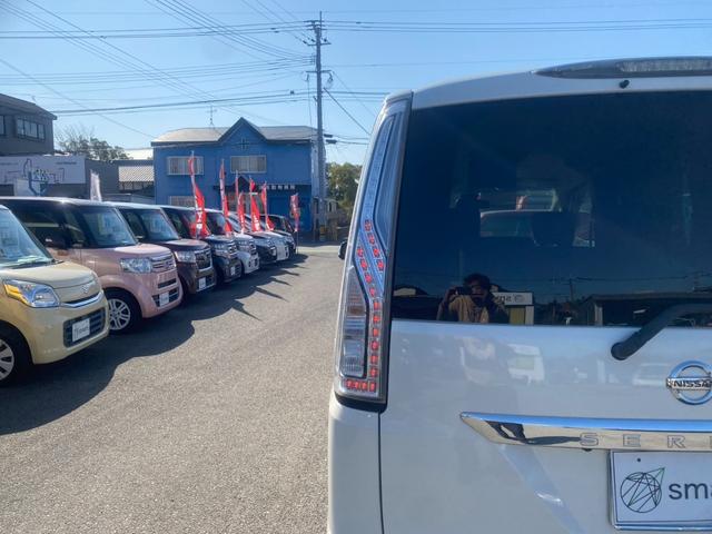 セレナ ハイウェイスターＳ－ＨＶアドバンスドセーフティパック　純正ナビ／フルセグ／Ｂｌｕｅｔｏｏｔｈ／バックモニター／全方位モニター／後席モニター／両側電動スライドドア／ＨＩＤヘッドライト／フロントフォグランプ／１７インチ社外ＡＷ／障害物ソナー／衝突被害軽減（40枚目）