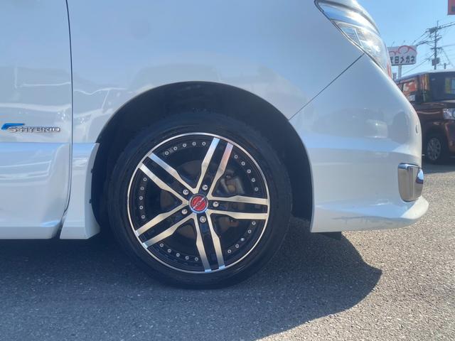 セレナ ハイウェイスターＳ－ＨＶアドバンスドセーフティパック　純正ナビ／フルセグ／Ｂｌｕｅｔｏｏｔｈ／バックモニター／全方位モニター／後席モニター／両側電動スライドドア／ＨＩＤヘッドライト／フロントフォグランプ／１７インチ社外ＡＷ／障害物ソナー／衝突被害軽減（43枚目）