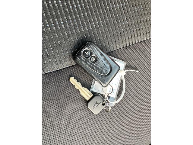 ムーヴ カスタム　Ｘ　ＤＶＤ再生　ＣＤ　ＨＩＤヘッドライト　フォグ　アイドリングストップ　プッシュスタート　スマートキー　純正アルミ　ウッド調パネル　ＭＯＭＯハンドル（24枚目）