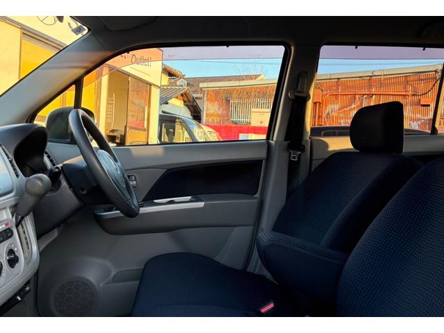 ワゴンＲ ＦＸリミテッド　ナビ／ワンセグ／ＤＶＤ再生／ＥＴＣ／プッシュスタート／キーレス／ＡＢＳ／盗難防止装置（14枚目）