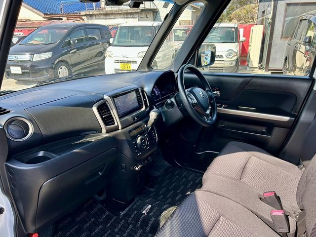 スペーシアカスタムＺ ベースグレード　パワースライドドア　スライドドアクローザー　衝突軽減　純正ナビ　フルセグ　ＤＶＤ再生　Ｂｌｕｅｔｏｏｔｈ対応　ＥＴＣ　ドラレコ　ＨＩＤヘッドライト　フォグ　シートヒーター　オートライト　セキュリティ（12枚目）