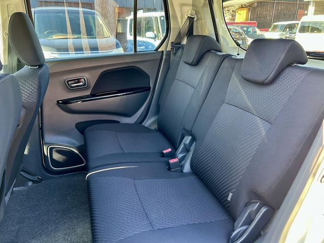 ワゴンＲスティングレー Ｔ　ＨＩＤヘッドライト　フォグ　アイドリングストップ　ウインカーミラー　電動ミラー　純正１５インチアルミホイール　プッシュスタート　スマートキー　プライバシーガラス　セキュリティアラーム　サイドバイザー（15枚目）