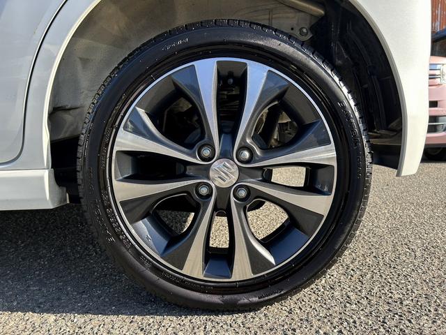 ワゴンＲスティングレー Ｔ　ＨＩＤヘッドライト　フォグ　アイドリングストップ　ウインカーミラー　電動ミラー　純正１５インチアルミホイール　プッシュスタート　スマートキー　プライバシーガラス　セキュリティアラーム　サイドバイザー（26枚目）