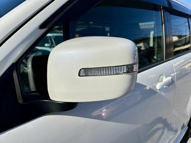 ワゴンＲスティングレー Ｔ　ＨＩＤヘッドライト　フォグ　アイドリングストップ　ウインカーミラー　電動ミラー　純正１５インチアルミホイール　プッシュスタート　スマートキー　プライバシーガラス　セキュリティアラーム　サイドバイザー（30枚目）