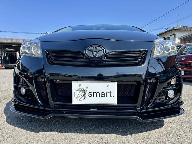 プリウス Ｇ　純正ナビ　フルセグ　Ｂｌｕｅｔｏｏｔｈ対応　バックカメラ　ビルトインＥＴＣ　クルーズコントロール　社外エアロ　オートライト　フォグ　スマートキー　プッシュスタート　プライバシーガラスセキュリティ（3枚目）