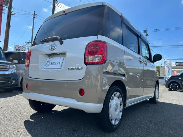 ムーヴキャンバス Ｘリミテッド　ＳＡＩＩ　ナビ／ワンセグ／Ｂｌｕｅｔｏｏｔｈ／ＤＶＤ再生／両側電動スライドドア／プッシュスタート／スマートキー／アイドリングストップ／オートライト／衝突被害軽減システム／盗難防止装置（10枚目）