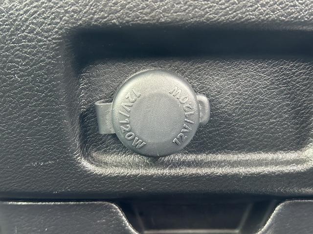 ソリオバンディット ハイブリッドＳＶ　両側パワースライドドア　衝突軽減　純正８型ナビ　フルセグ　Ｂｌｕｅｔｏｏｔｈ対応　全方位モニター　ドラレコ　ＥＴＣ　クルーズコントロール　プッシュスタート　スマートキー　プライバシーガラス（33枚目）